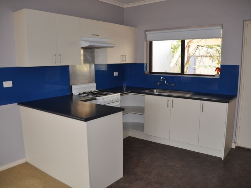 6 James Street, Victor Harbor SA 5211