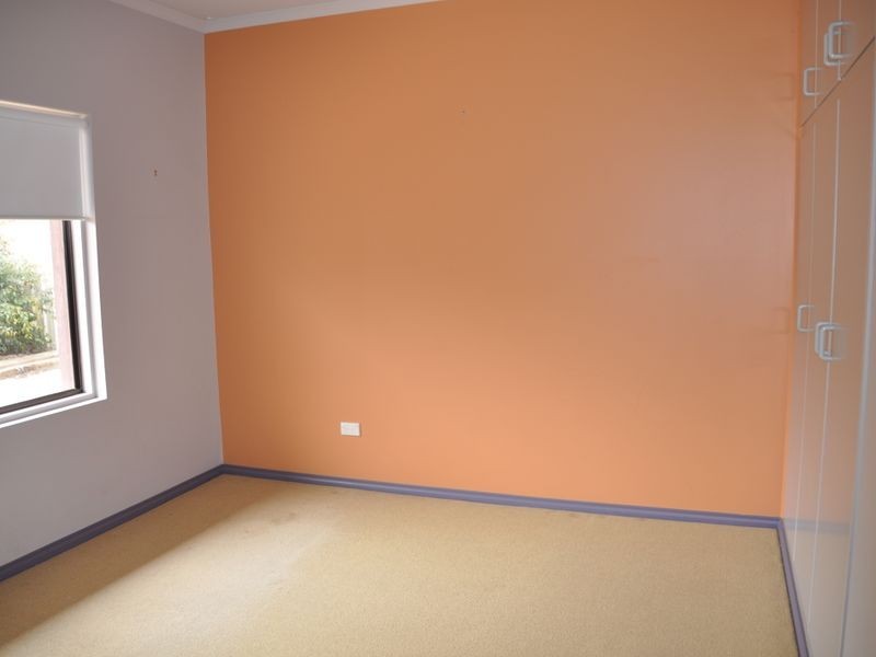 6 James Street, Victor Harbor SA 5211