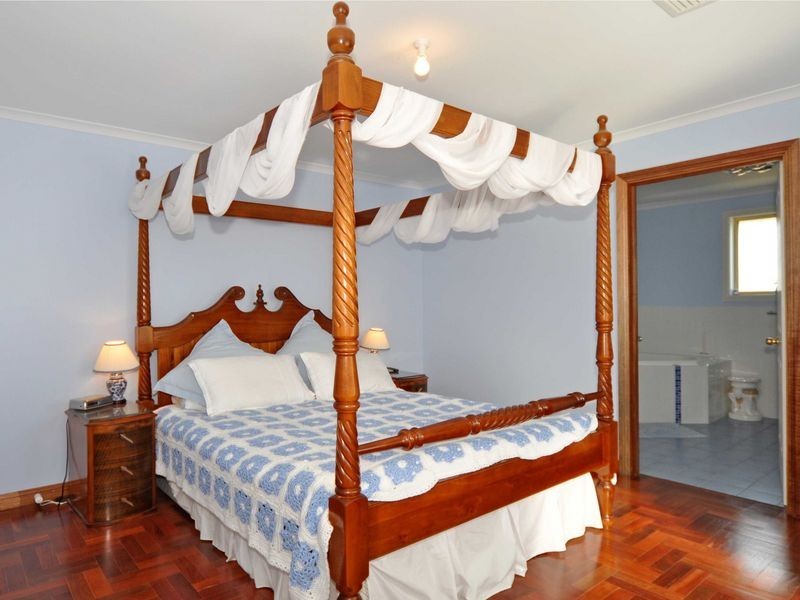 21 Norfolk Avenue, Victor Harbor SA 5211