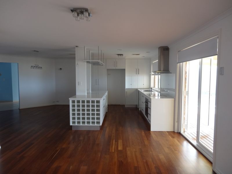 3 Orca Place, Encounter Bay SA 5211