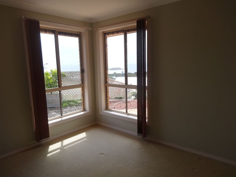 3 Orca Place, Encounter Bay SA 5211