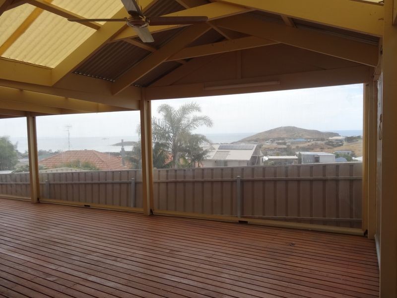 3 Orca Place, Encounter Bay SA 5211
