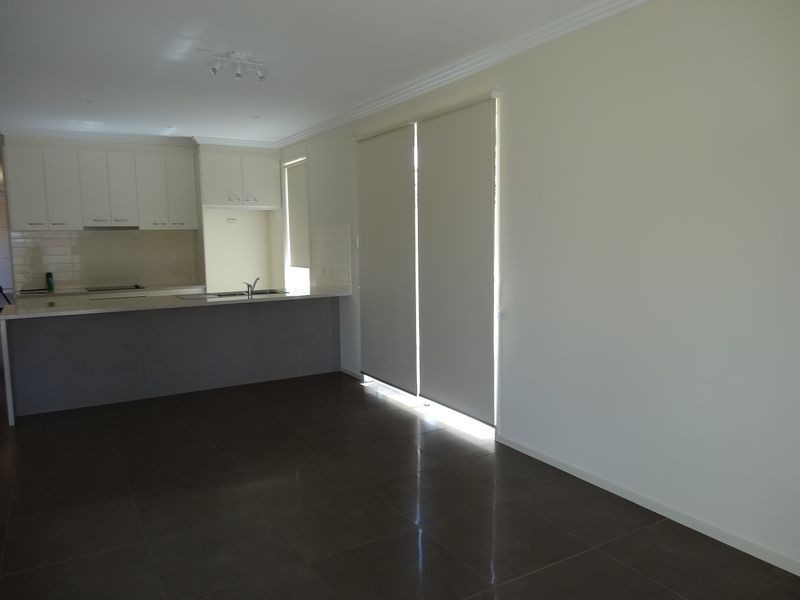 18 Sturt Street, Victor Harbor SA 5211