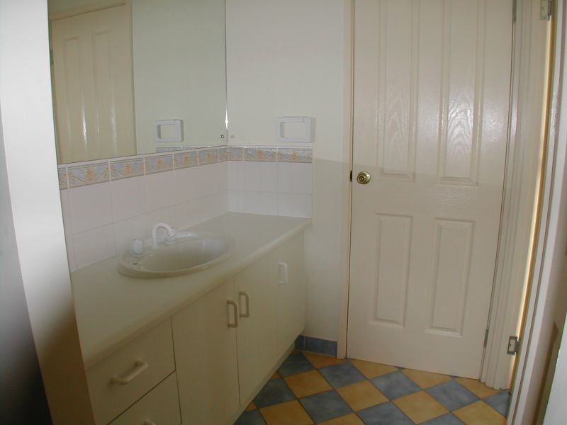 27 Kaurna Avenue, Hayborough SA 5211