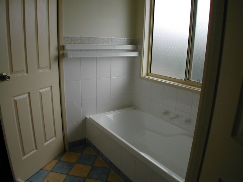 27 Kaurna Avenue, Hayborough SA 5211