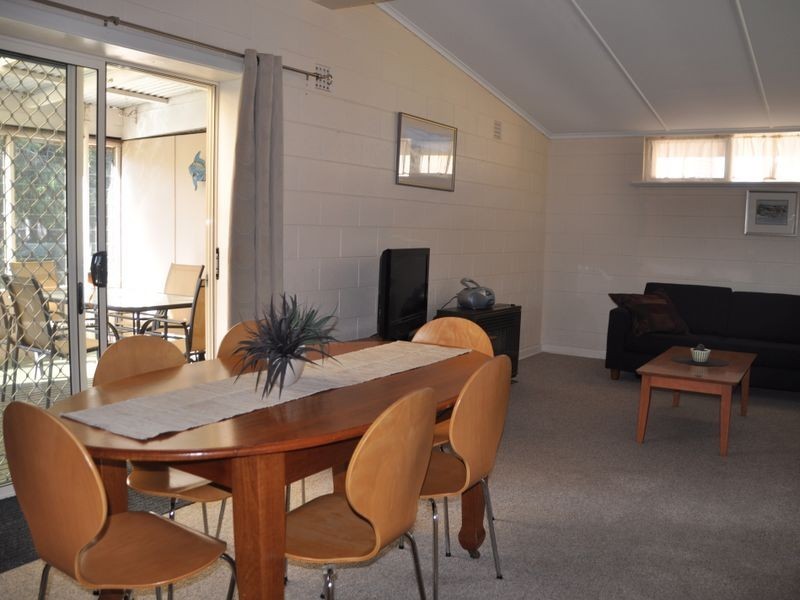 36 Newland Street, Victor Harbor SA 5211