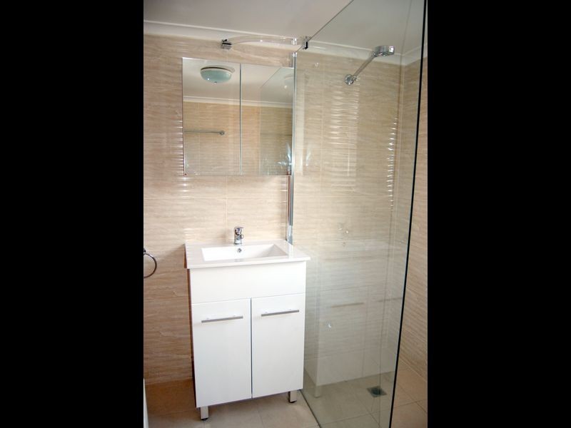 1/30 Esplanade, Victor Harbor SA 5211