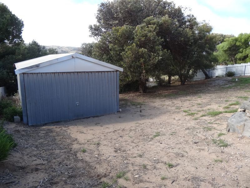 4 Barton Street, Port Elliot SA 5212