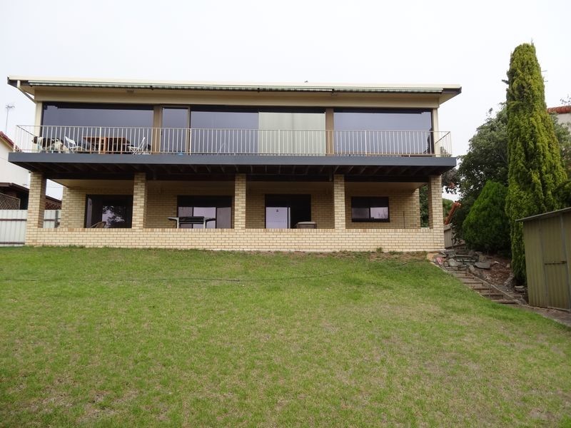 6 Passatt Street, Encounter Bay SA 5211