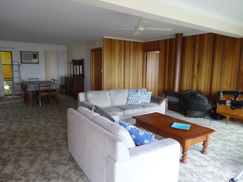 6 Passatt Street, Encounter Bay SA 5211