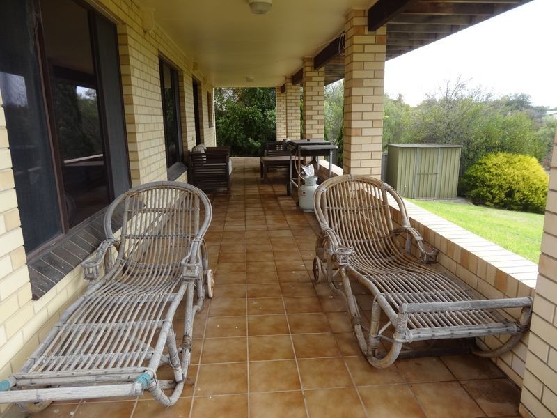 6 Passatt Street, Encounter Bay SA 5211