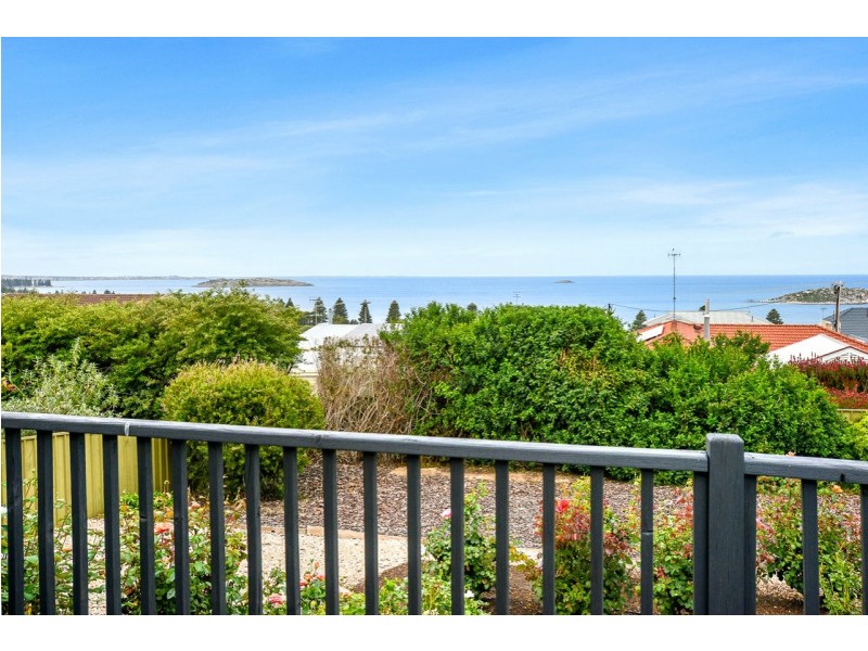48 Rumbelow street, Encounter Bay SA 5211