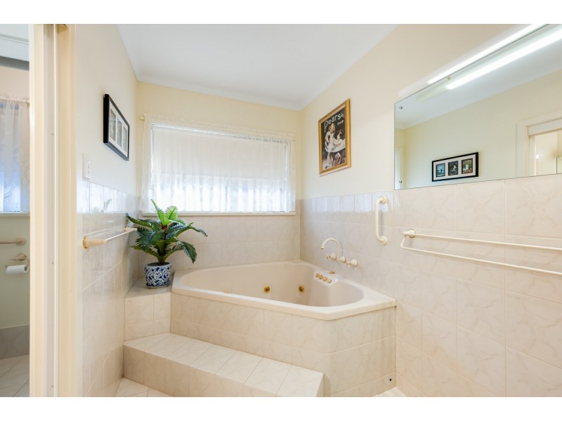 38 Clipper Court, Encounter Bay SA 5211