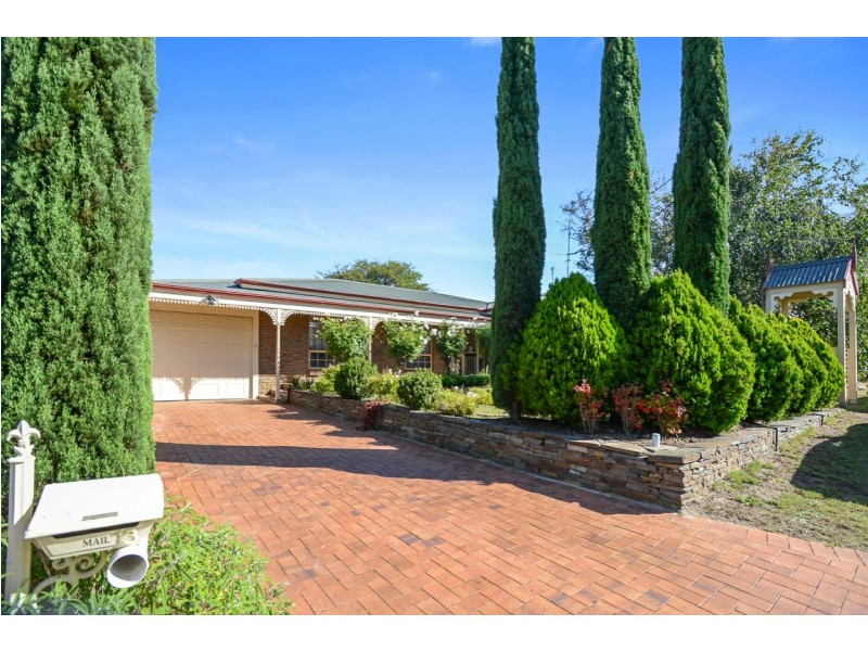 13 Somers Road,, Victor Harbor SA 5211