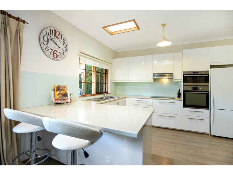 13 Somers Road,, Victor Harbor SA 5211