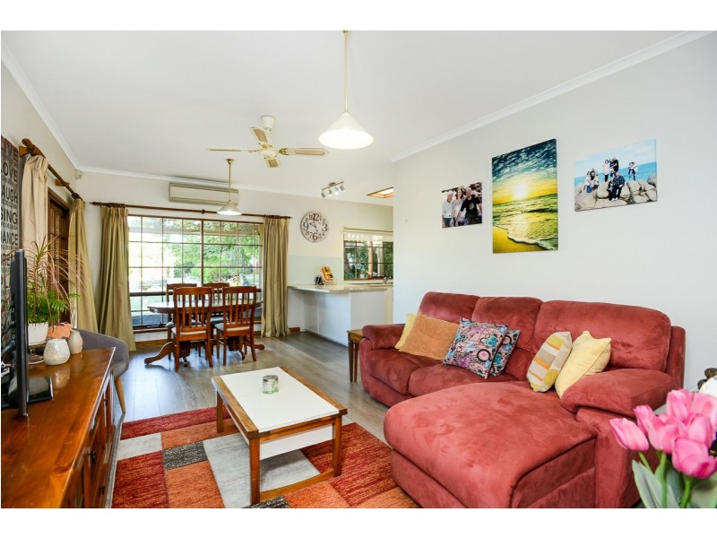 13 Somers Road,, Victor Harbor SA 5211