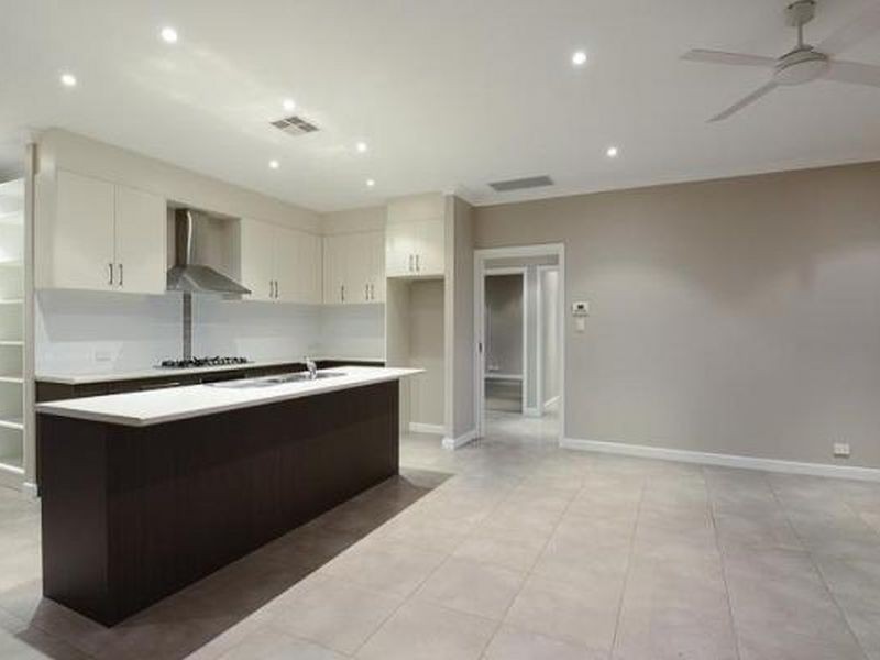 11 Links Court, Mccracken SA 5211