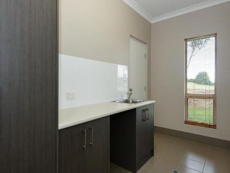 11 Links Court, Mccracken SA 5211