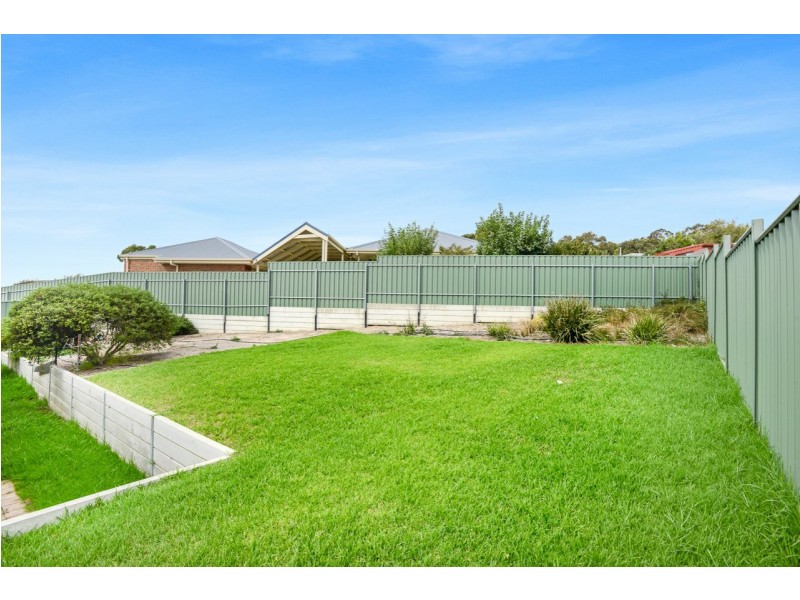 4 Shields Crescent,, Encounter Bay SA 5211