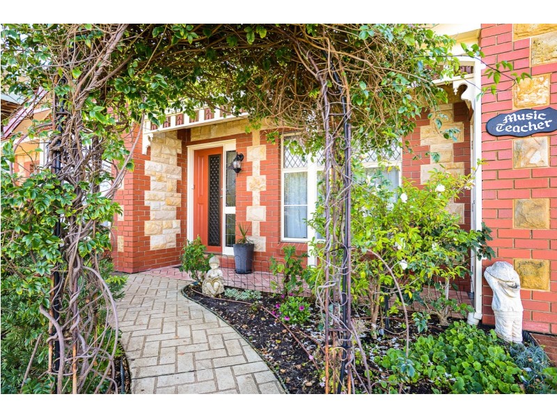 34 Southern Right Crescent,, Encounter Bay SA 5211