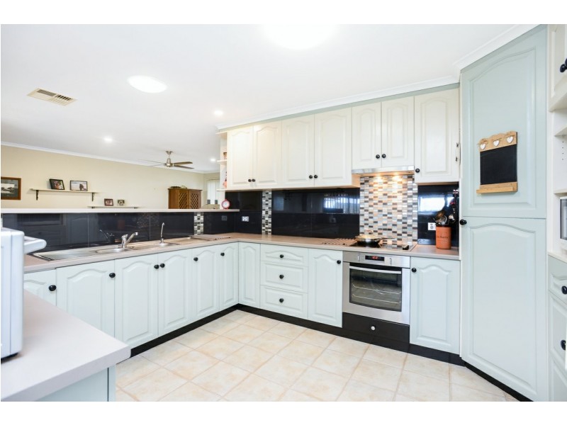 34 Southern Right Crescent,, Encounter Bay SA 5211