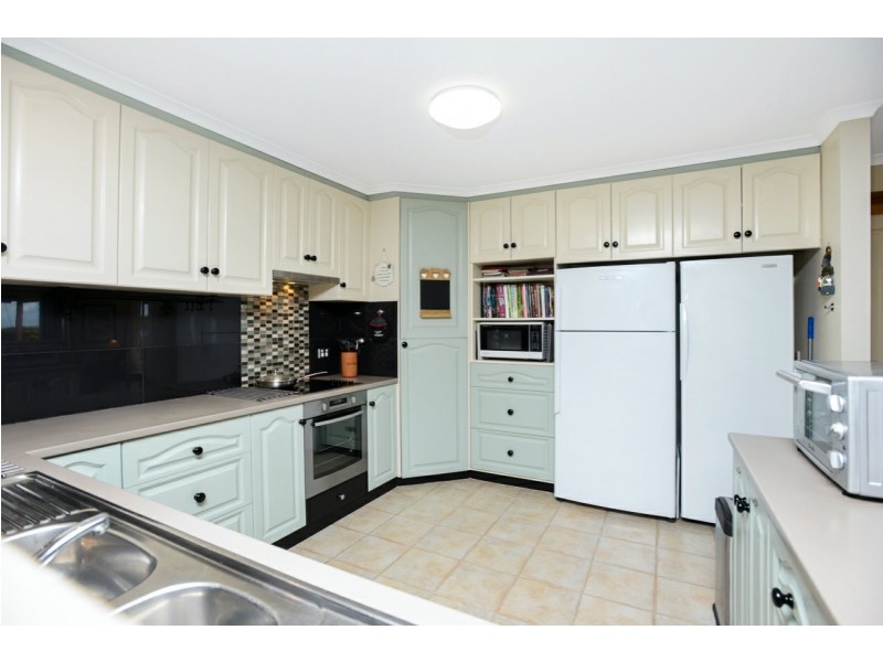 34 Southern Right Crescent,, Encounter Bay SA 5211