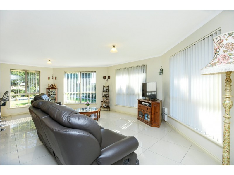 32 Tolmer Court, Hayborough SA 5211