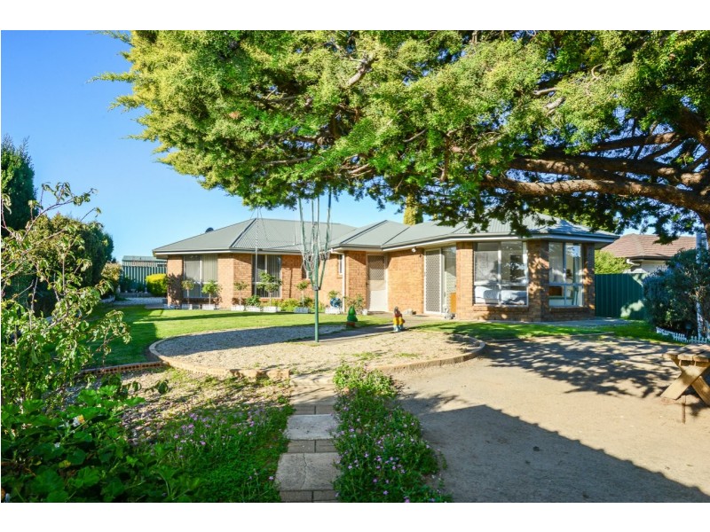 32 Tolmer Court, Hayborough SA 5211