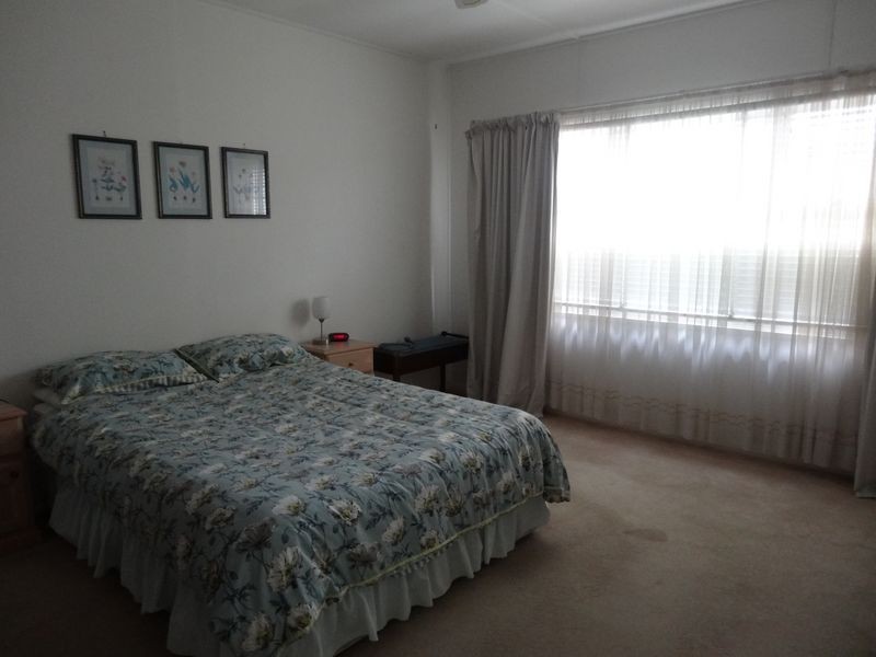 100 Victoria Street, Victor Harbor SA 5211