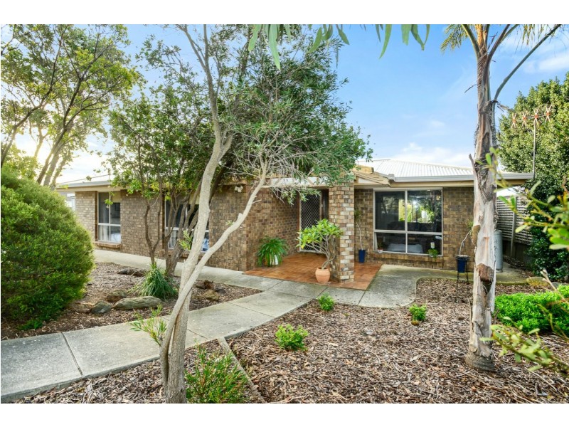 1 Ostend Crescent, Hayborough SA 5211