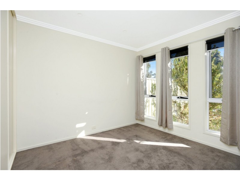 18 Sturt Street, Victor Harbor SA 5211