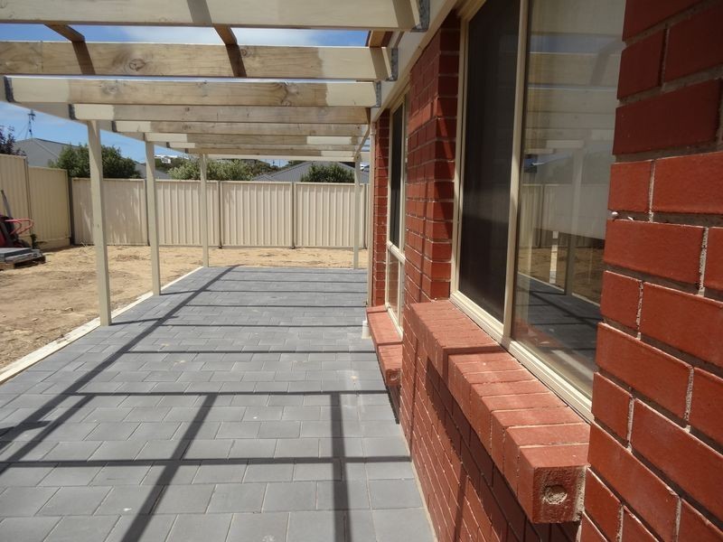 11 Pomery Street, Port Elliot SA 5212