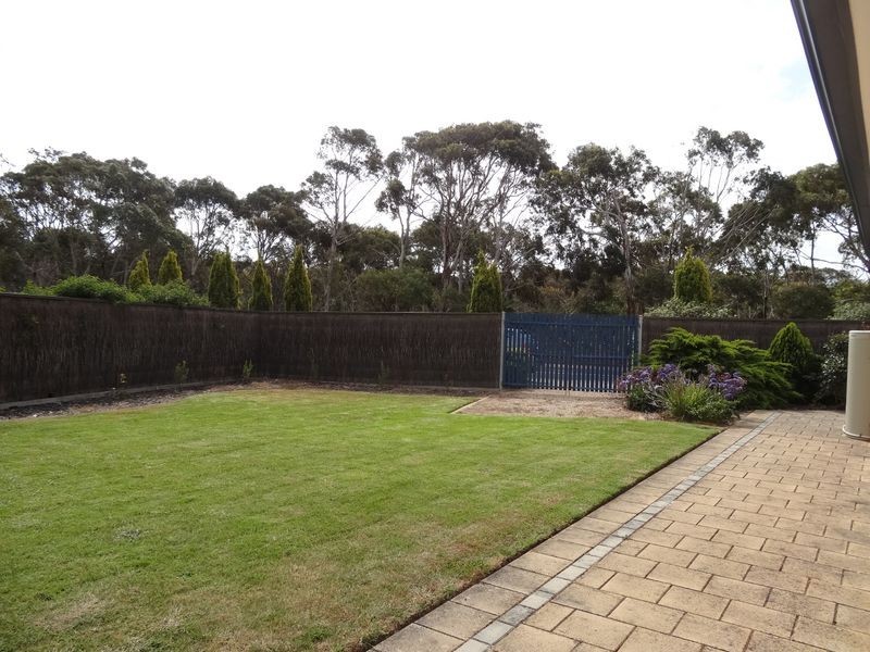 52 Coromandel Drive, Mccracken SA 5211