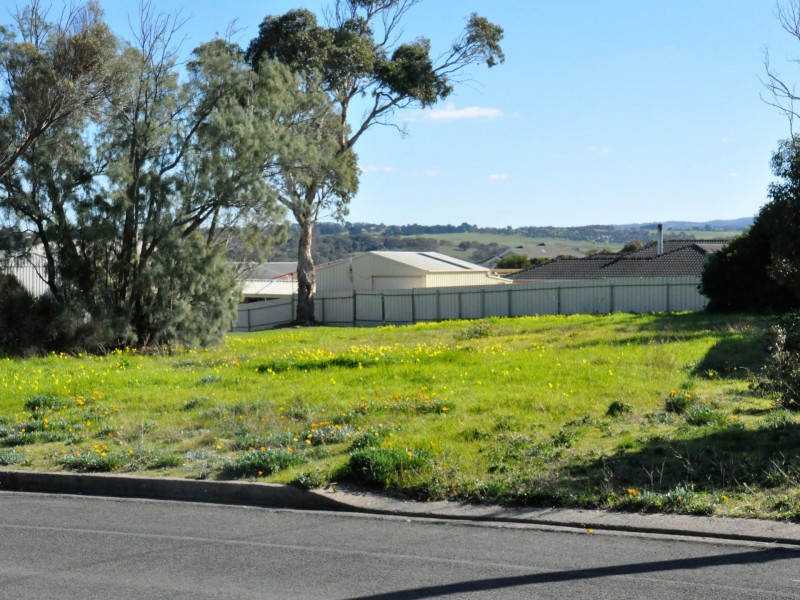 11 Dundalk Avenue, Mccracken SA 5211