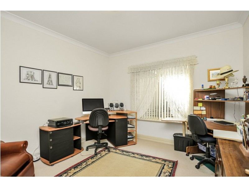 6 Hay Court, Victor Harbor SA 5211