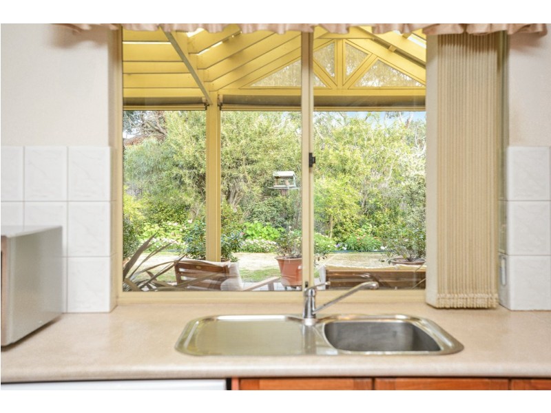 6 Hay Court, Victor Harbor SA 5211