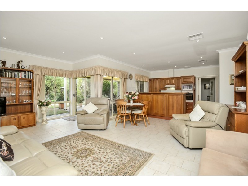 6 Hay Court, Victor Harbor SA 5211