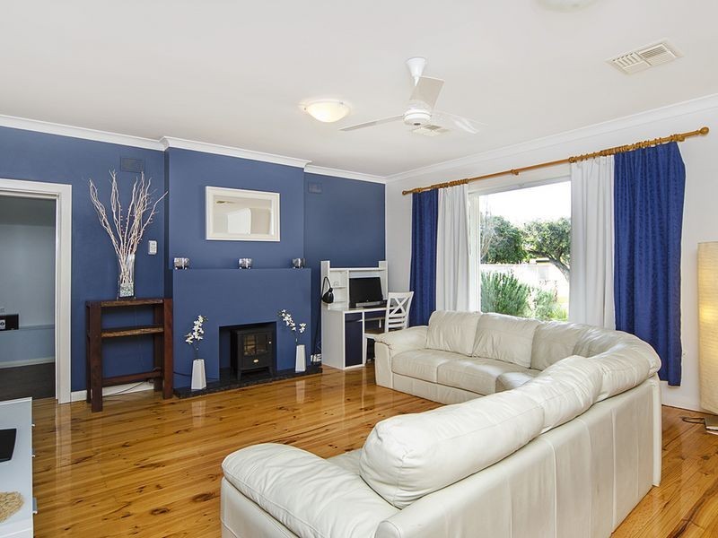 3 Forrest Street, Victor Harbor SA 5211