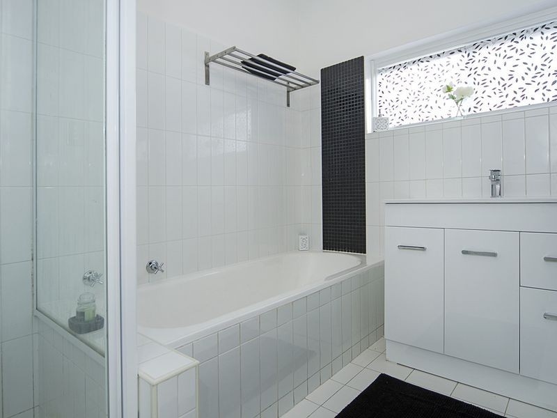 3 Forrest Street, Victor Harbor SA 5211