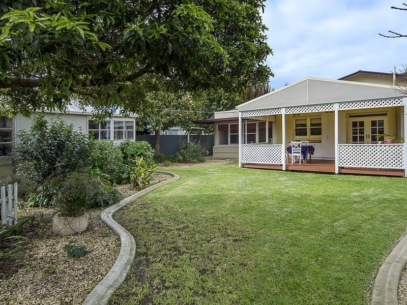 3 Forrest Street, Victor Harbor SA 5211