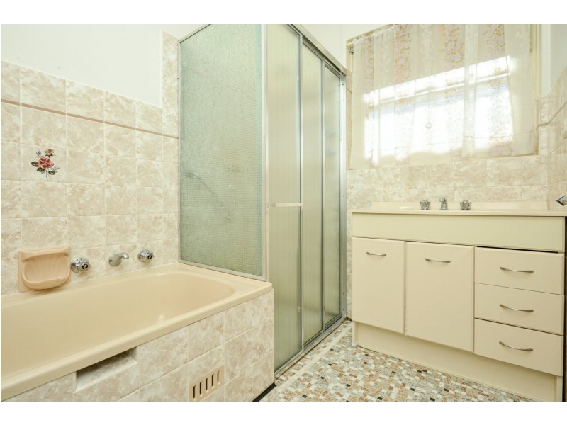 2/42 Seaview road, Victor Harbor SA 5211