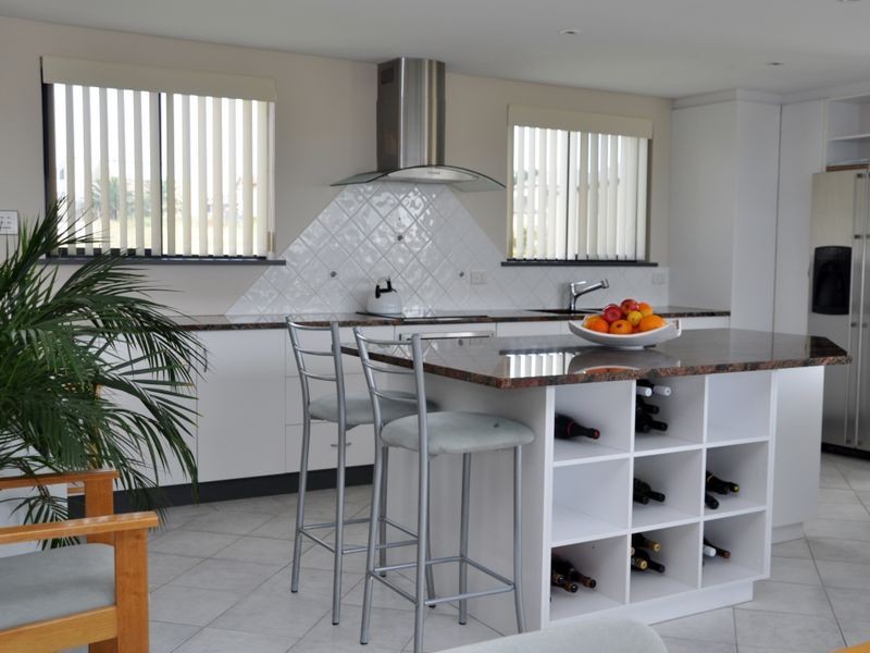 8 Eddy Court, Encounter Bay SA 5211