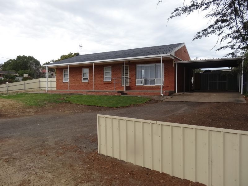 19 Lawson Street, Victor Harbor SA 5211