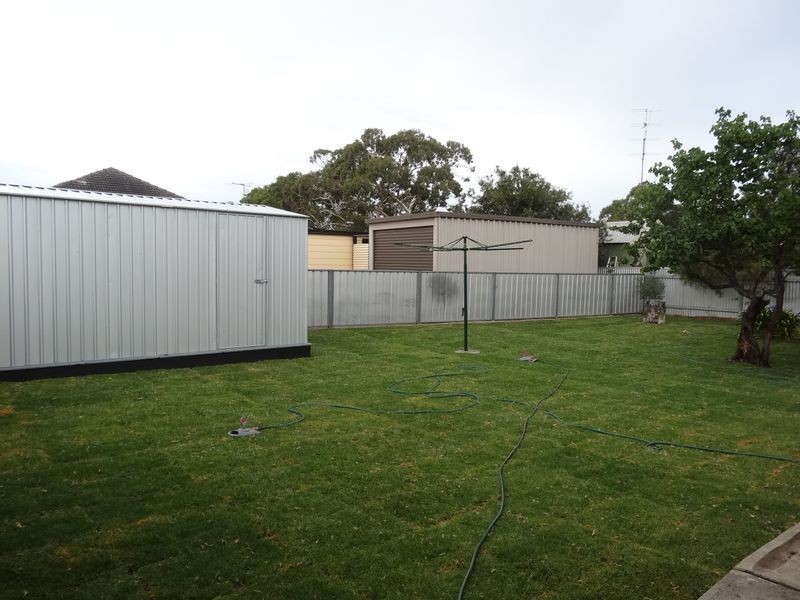 19 Lawson Street, Victor Harbor SA 5211