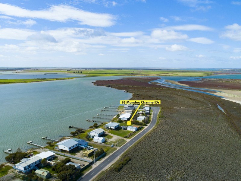 93 Mundoo Channel Drive, Hindmarsh Island SA 5214