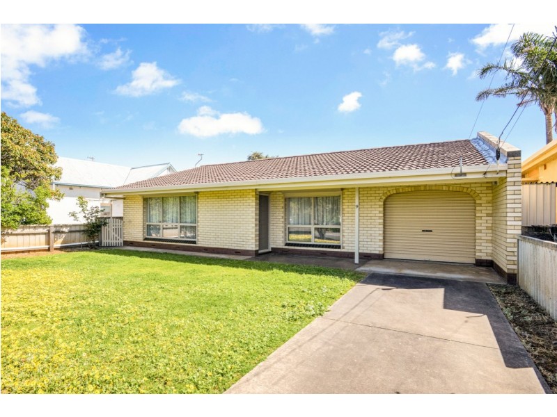 9 Leworthy Street, Victor Harbor SA 5211