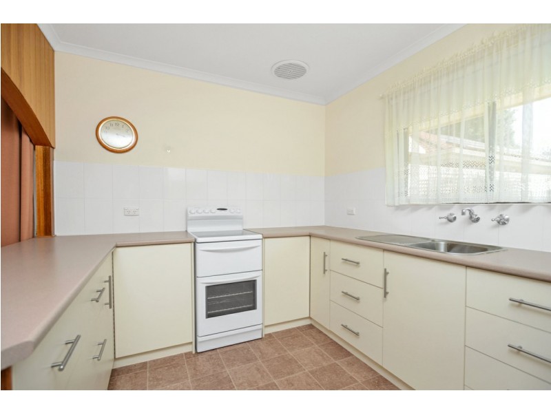 9 Leworthy Street, Victor Harbor SA 5211