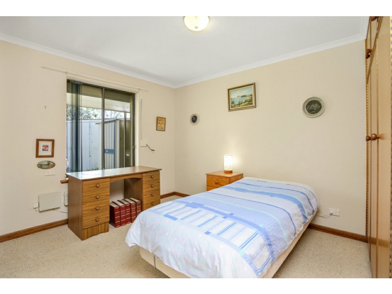 9 Leworthy Street, Victor Harbor SA 5211