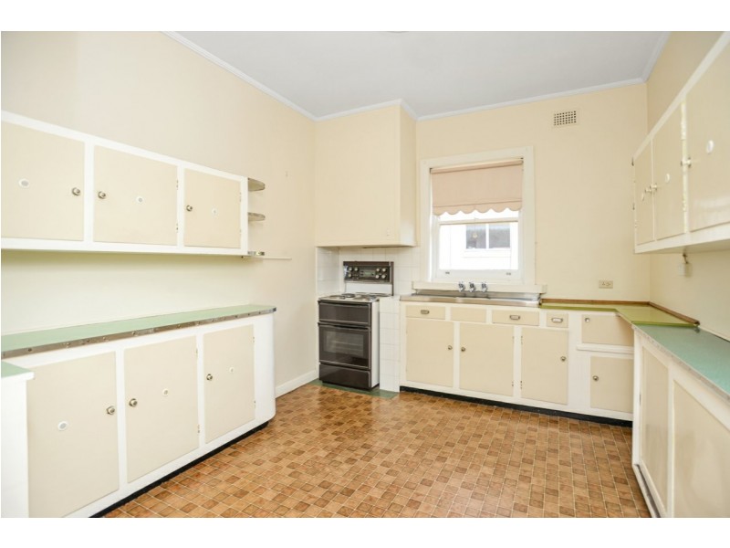 20 Peace Avenue, Victor Harbor SA 5211