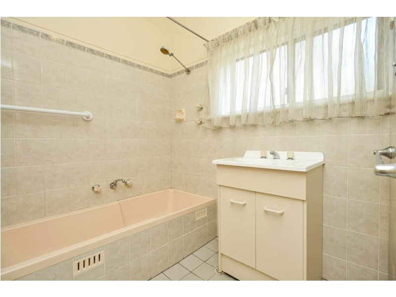 20 Peace Avenue, Victor Harbor SA 5211